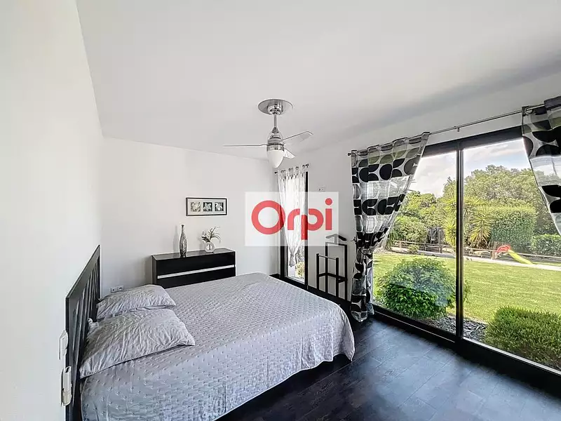 Maison, 169 m²