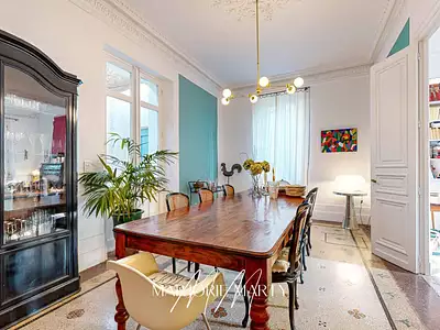 Maison, 280 m²