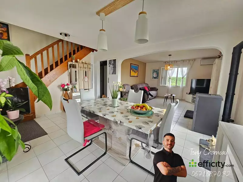 Maison, 117 m²