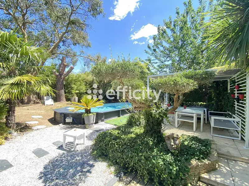 Maison, 160 m²