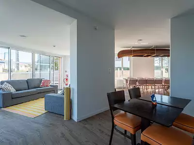 Maison, 230 m²
