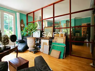 Maison, 285 m²