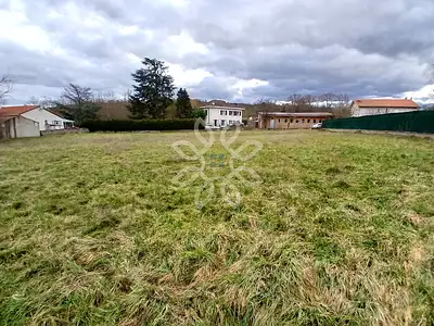Terrain, 1 010 m²