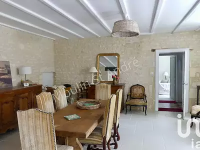 Maison, 197 m²