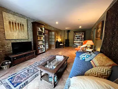 Maison, 868 m²