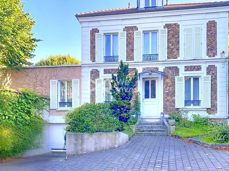 Maison, 183 m²