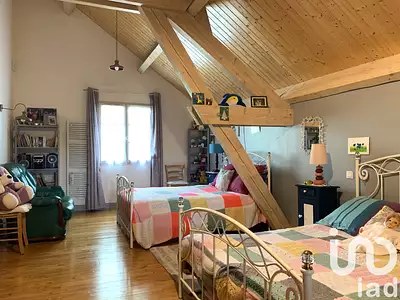 Maison, 210 m²