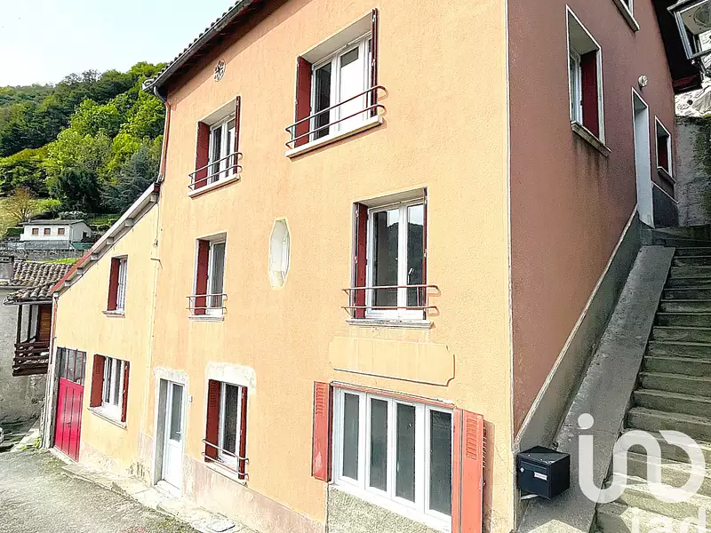 Maison, 236 m²