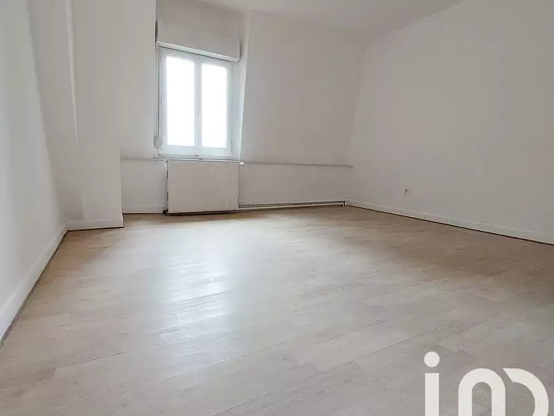 Immeuble, 196 m²