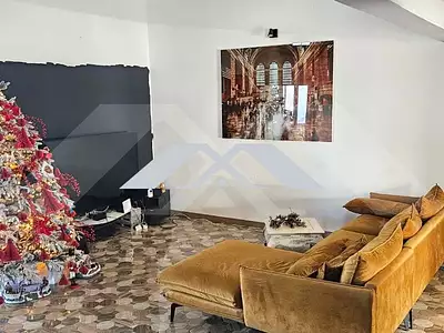 Maison, 380 m²