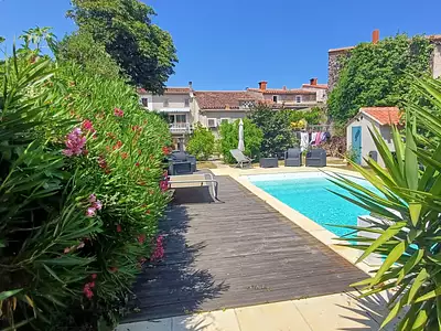 Maison, 250 m²