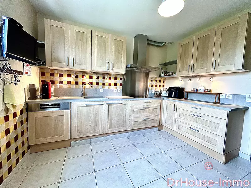 Maison, 174 m²