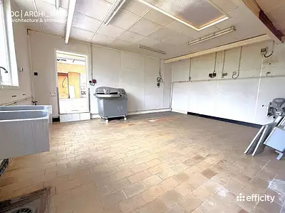 Maison, 345 m²
