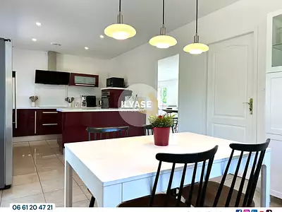 Maison, 117 m²