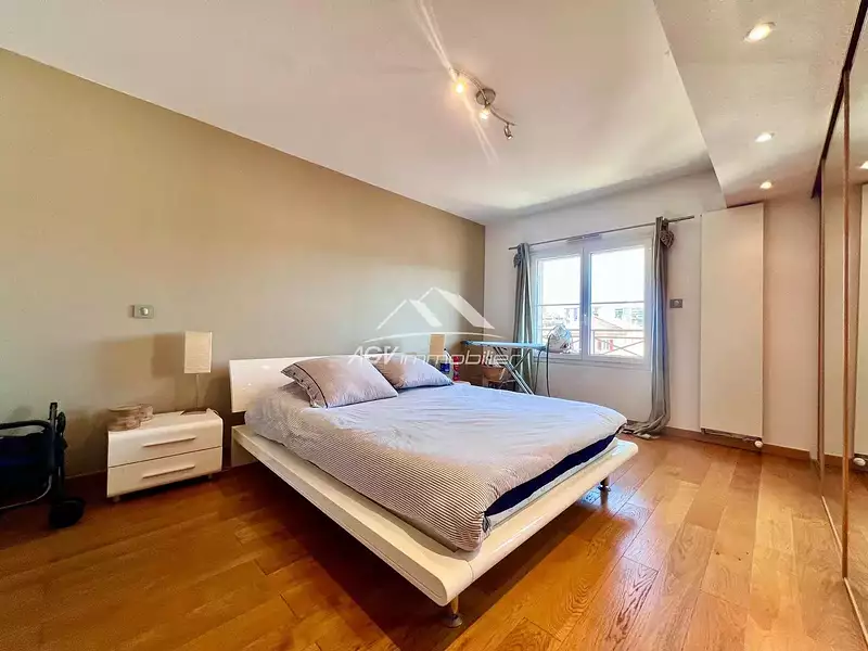 Appartement, 211,88 m²