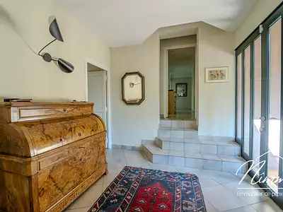 Maison, 250 m²