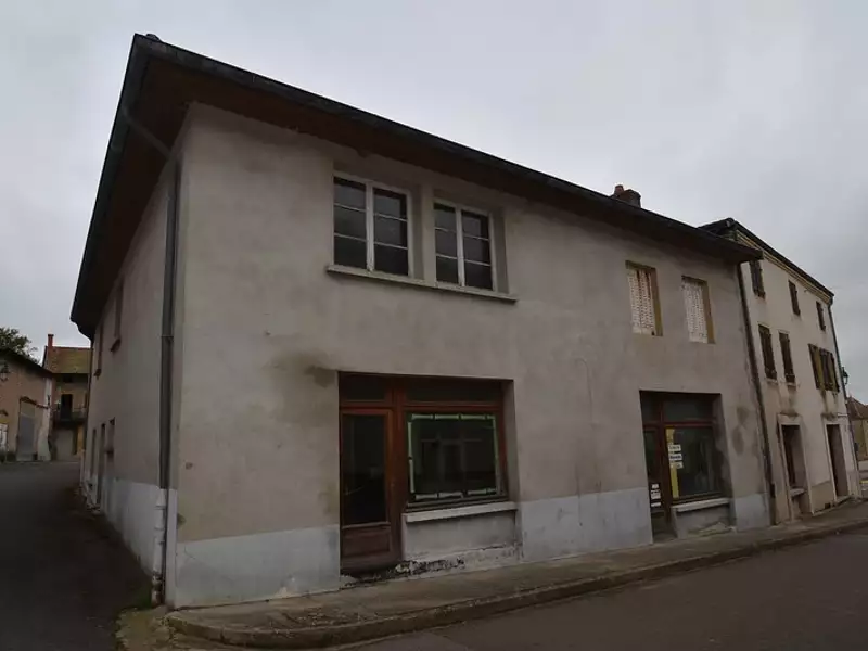 Immeuble, 320 m²