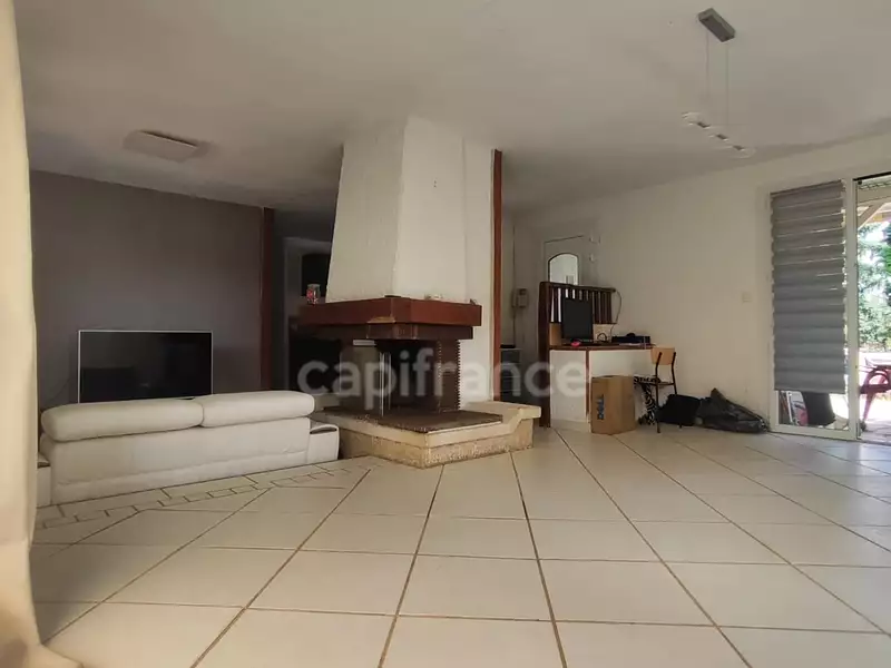 Maison, 145 m²