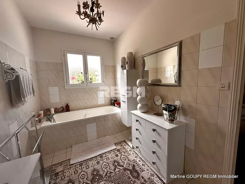 Maison, 122,7 m²