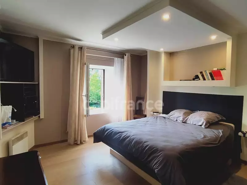 Maison, 290 m²