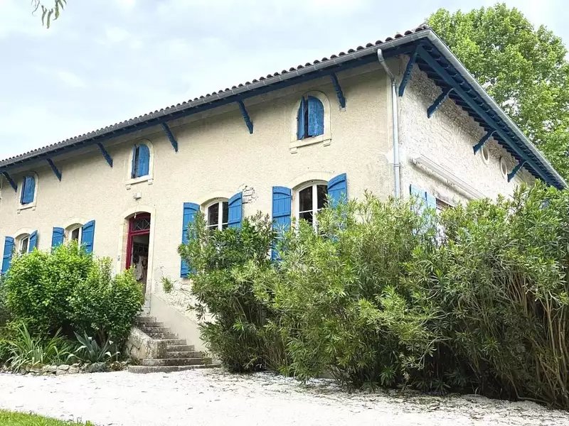 Maison, 343 m²