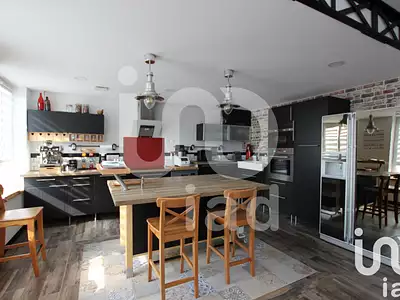 Maison, 214 m²