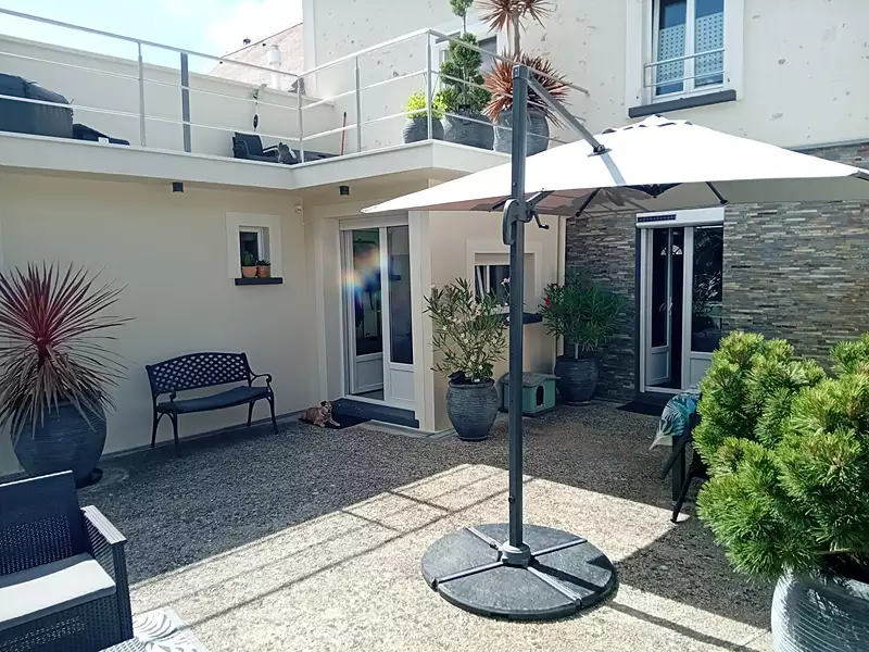Maison, 169 m²