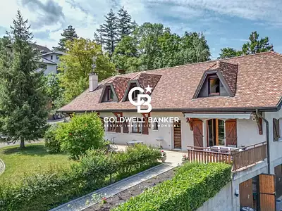 Maison, 366 m²
