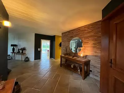 Maison, 239 m²