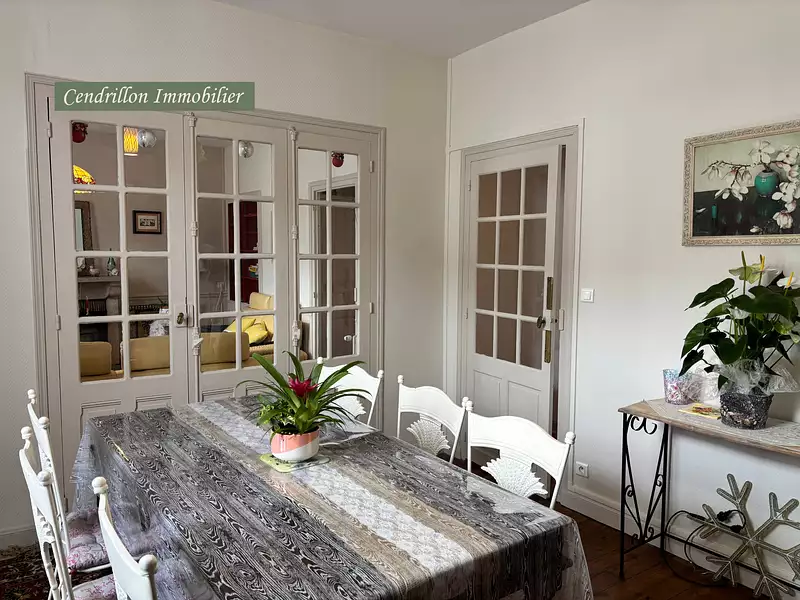Immeuble, 350 m²