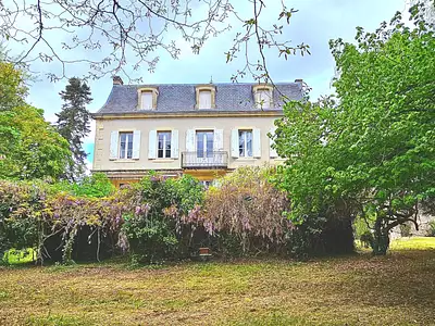 Maison, 302 m²