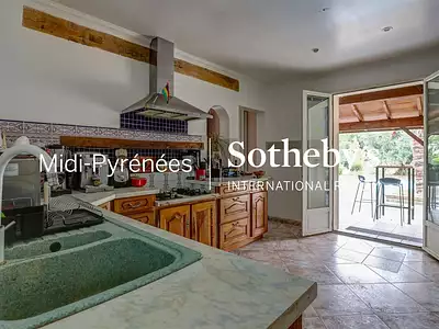 Maison, 307 m²