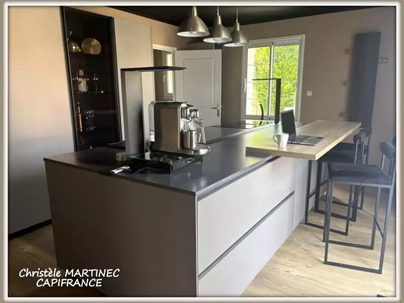 Maison, 226 m²