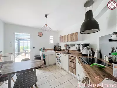 Maison, 203 m²