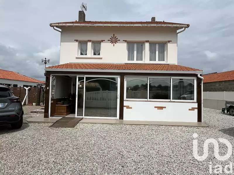 Maison, 143 m²