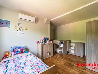 Maison, 208 m²