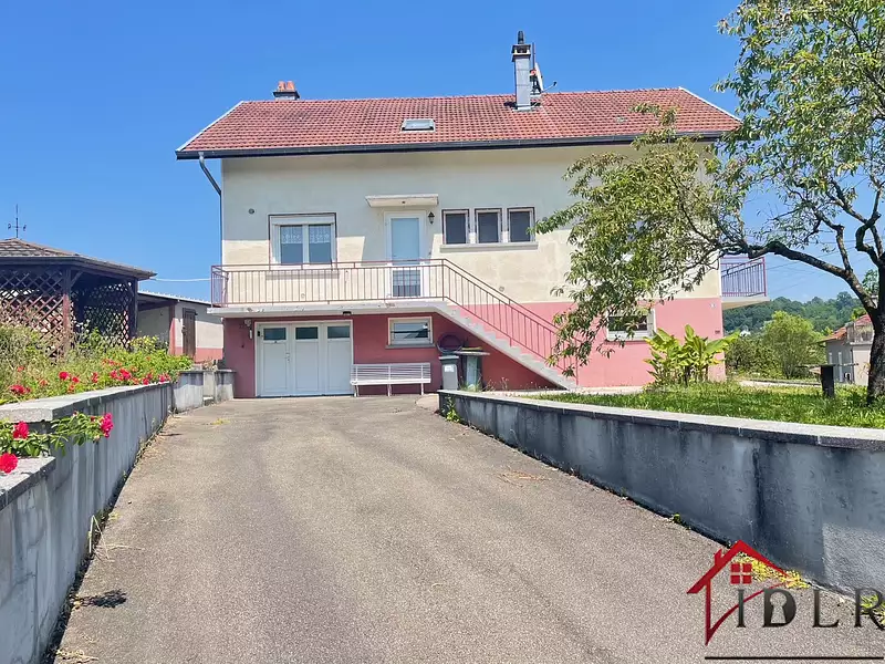 Maison, 114 m²
