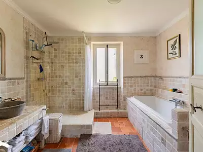 Maison, 315 m²