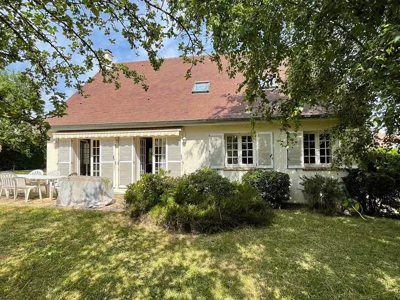Maison, 152 m²