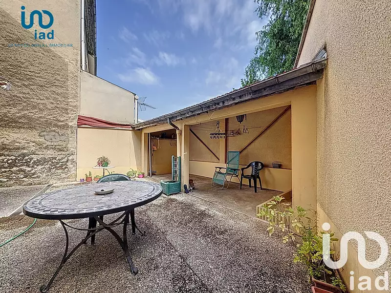 Maison, 153 m²