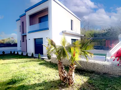 Maison, 163 m²