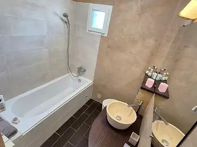 Maison, 234 m²
