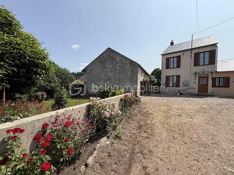 Maison, 94 m²