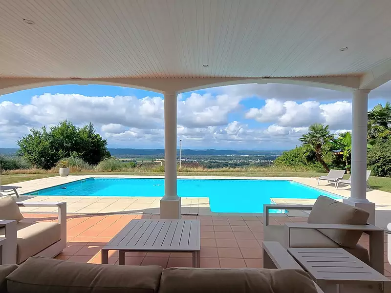 Maison, 199 m²