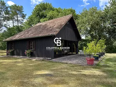 Maison, 250 m²