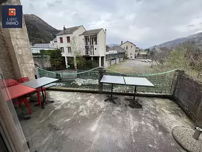 Immeuble, 650 m²