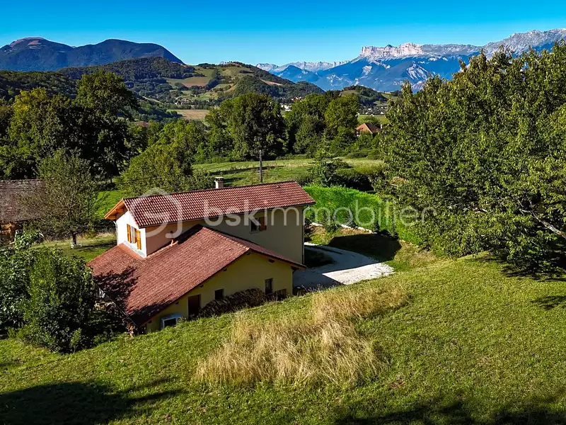 Terrain, 1 344 m²