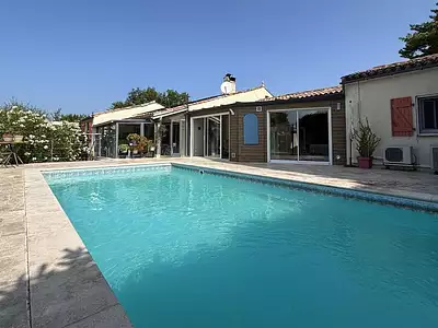 Maison, 215 m²