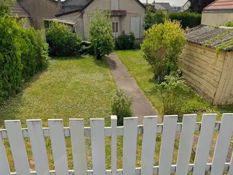Terrain, 340 m²
