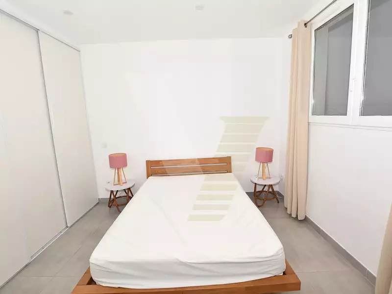 Immeuble, 150 m²